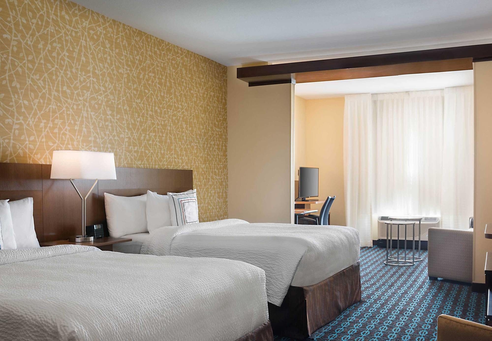 Fairfield Inn & Suites By Marriott Dallas West/I-30 Exterior photo
